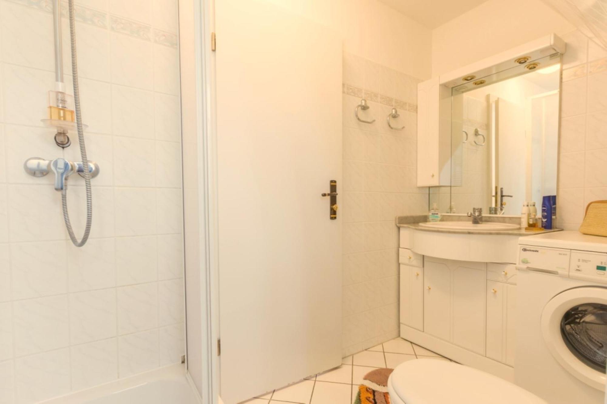 Achtern Diek Haus 12A Wohnung 7 Zingst Dış mekan fotoğraf